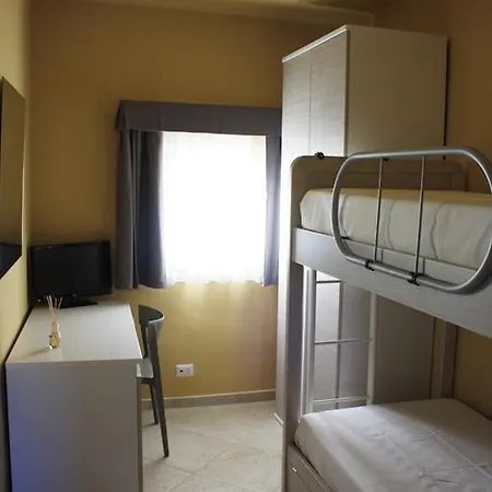 Bed & Breakfast Fly *